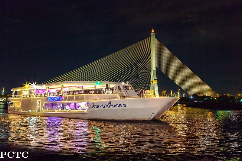 chao-phraya-princess-dinner-cruise-bangkok-1572.jpg