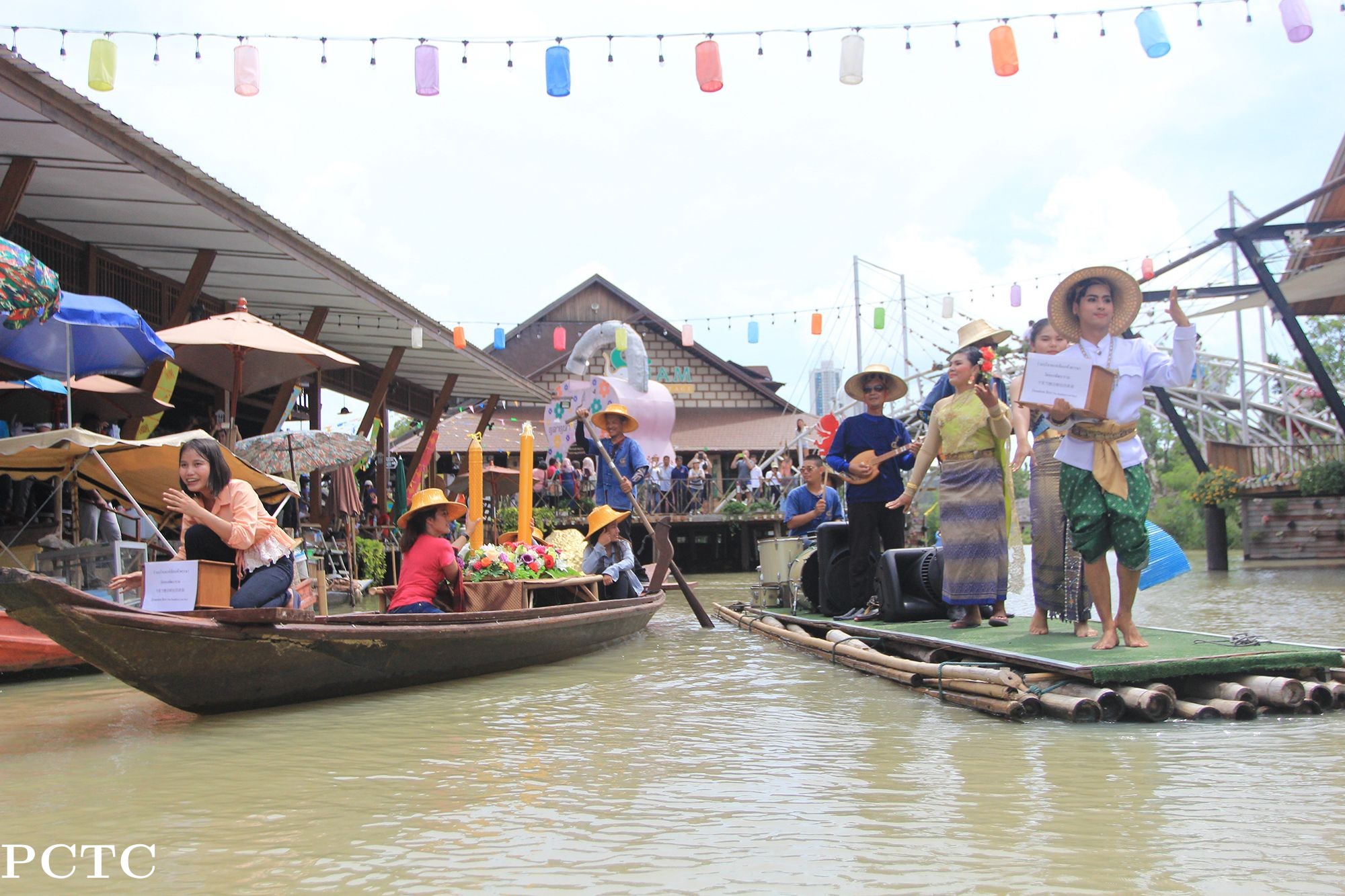pattaya-floating-market-5700.jpg