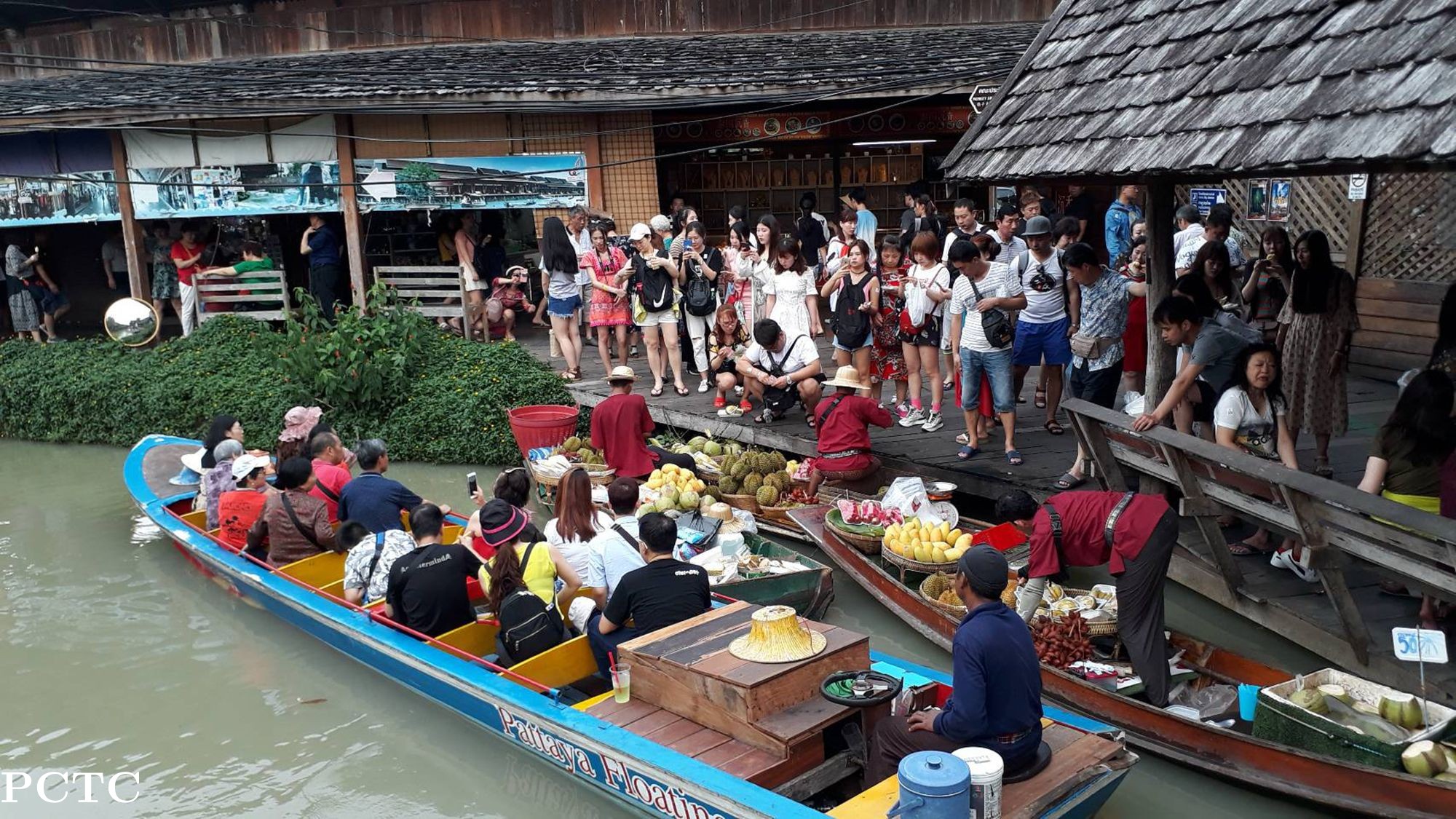 pattaya-floating-market-7185.jpg