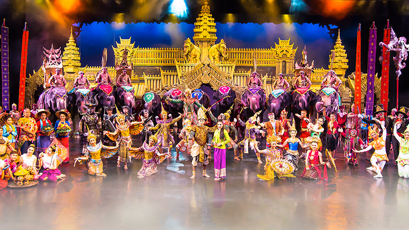 PCTC - 323 - Gold Seat + Buffet Dinner + Hotel Transfer (Buy 1  Get 1 Free)