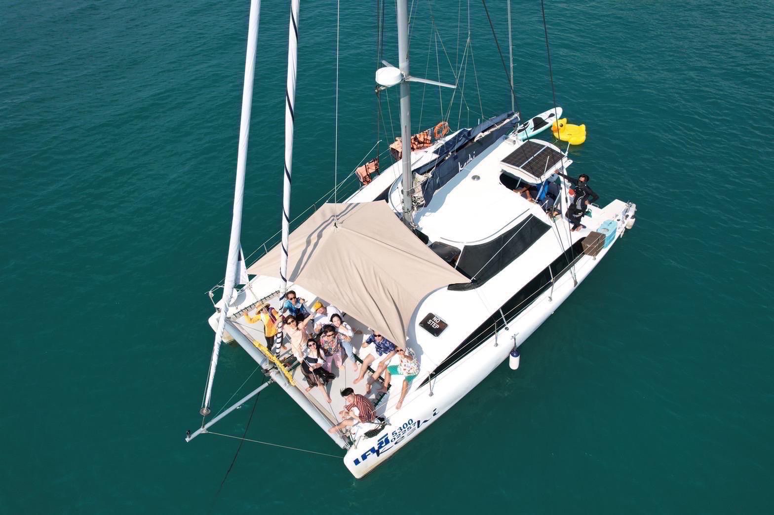 4 Hour Yacht Party Pattaya - (Time: 14:00 to 18:00) + Private Hotel Transfer image